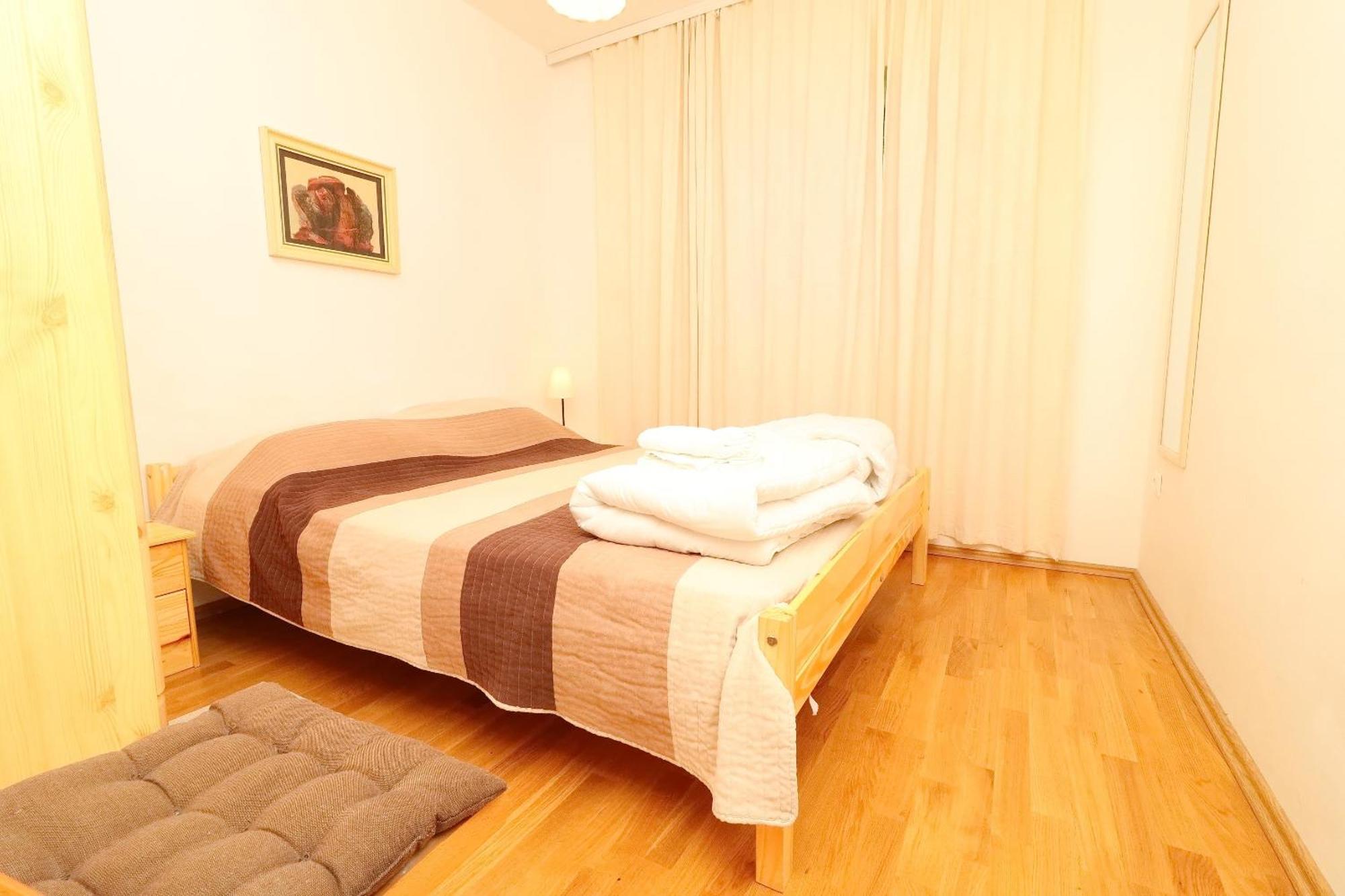 Apartments Trstenica Orebic Ruang foto
