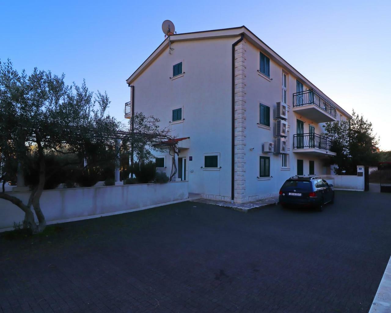 Apartments Trstenica Orebic Bagian luar foto